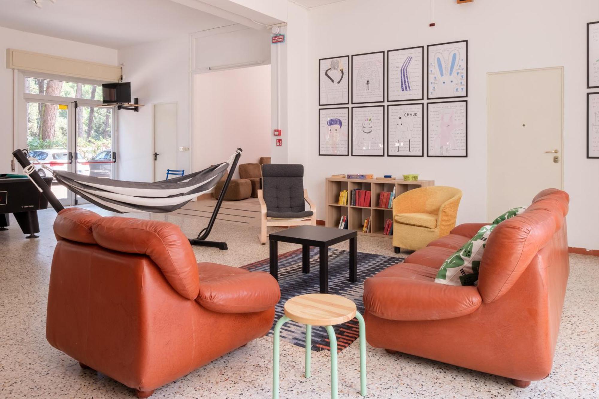 Meet Hostel Cervia Buitenkant foto