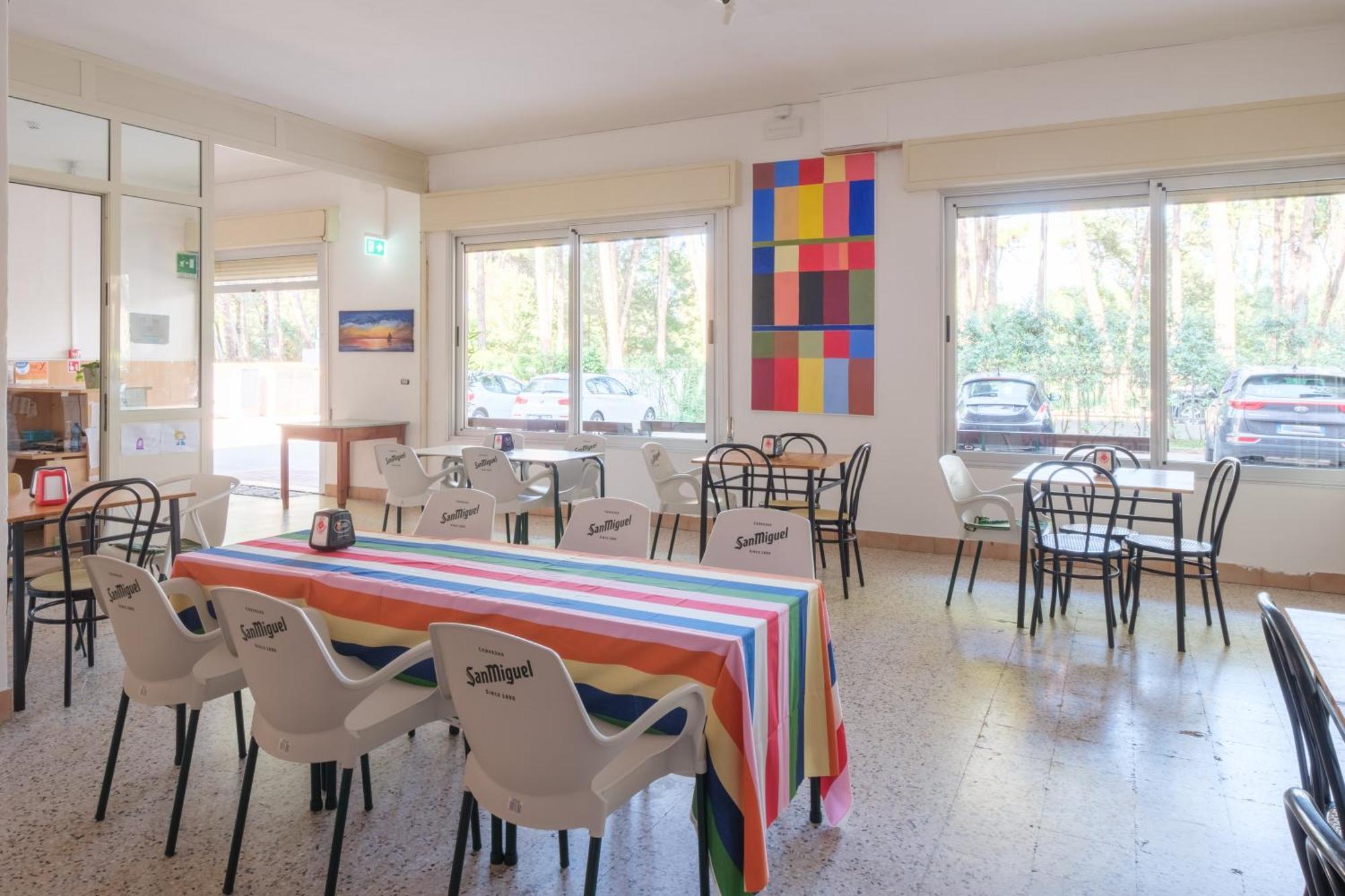 Meet Hostel Cervia Buitenkant foto