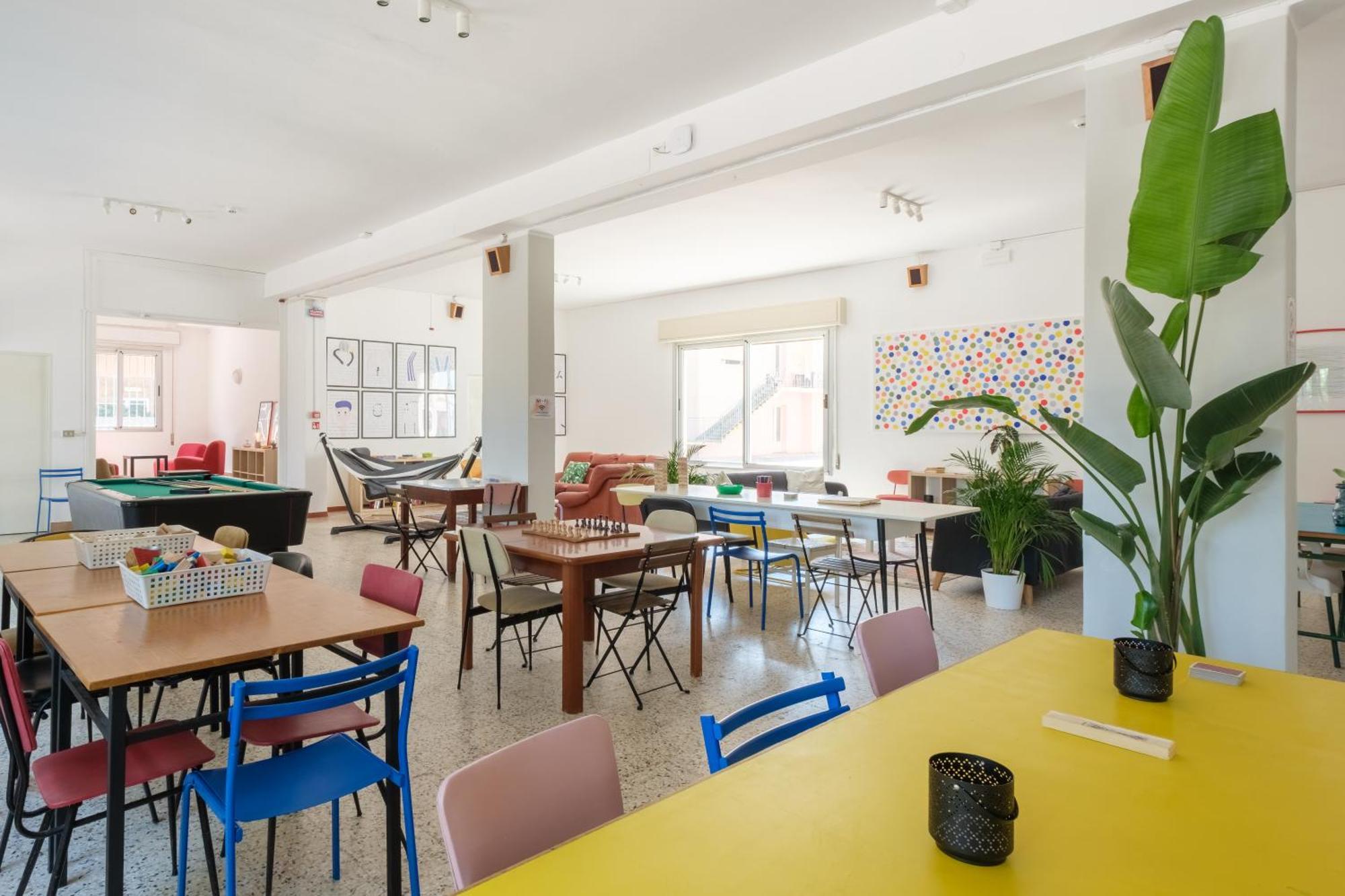 Meet Hostel Cervia Buitenkant foto