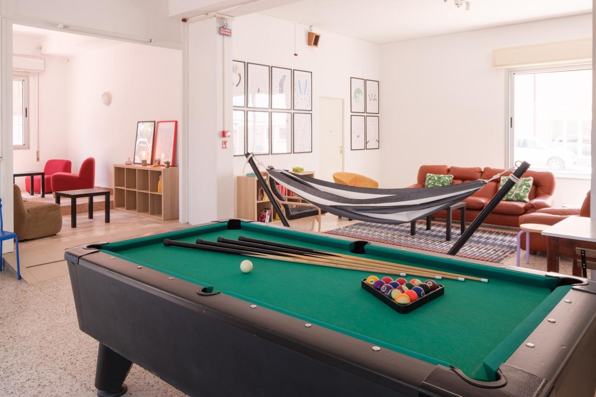 Meet Hostel Cervia Buitenkant foto