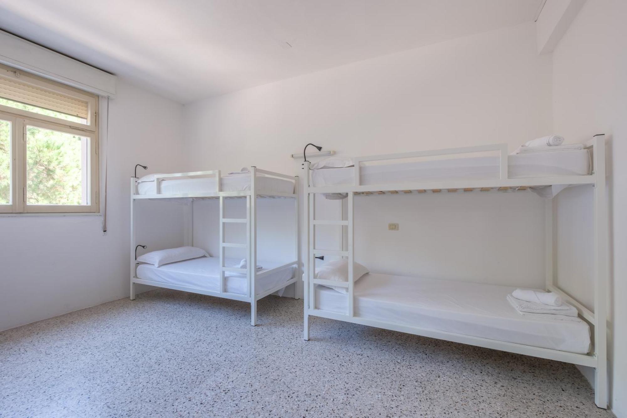 Meet Hostel Cervia Buitenkant foto