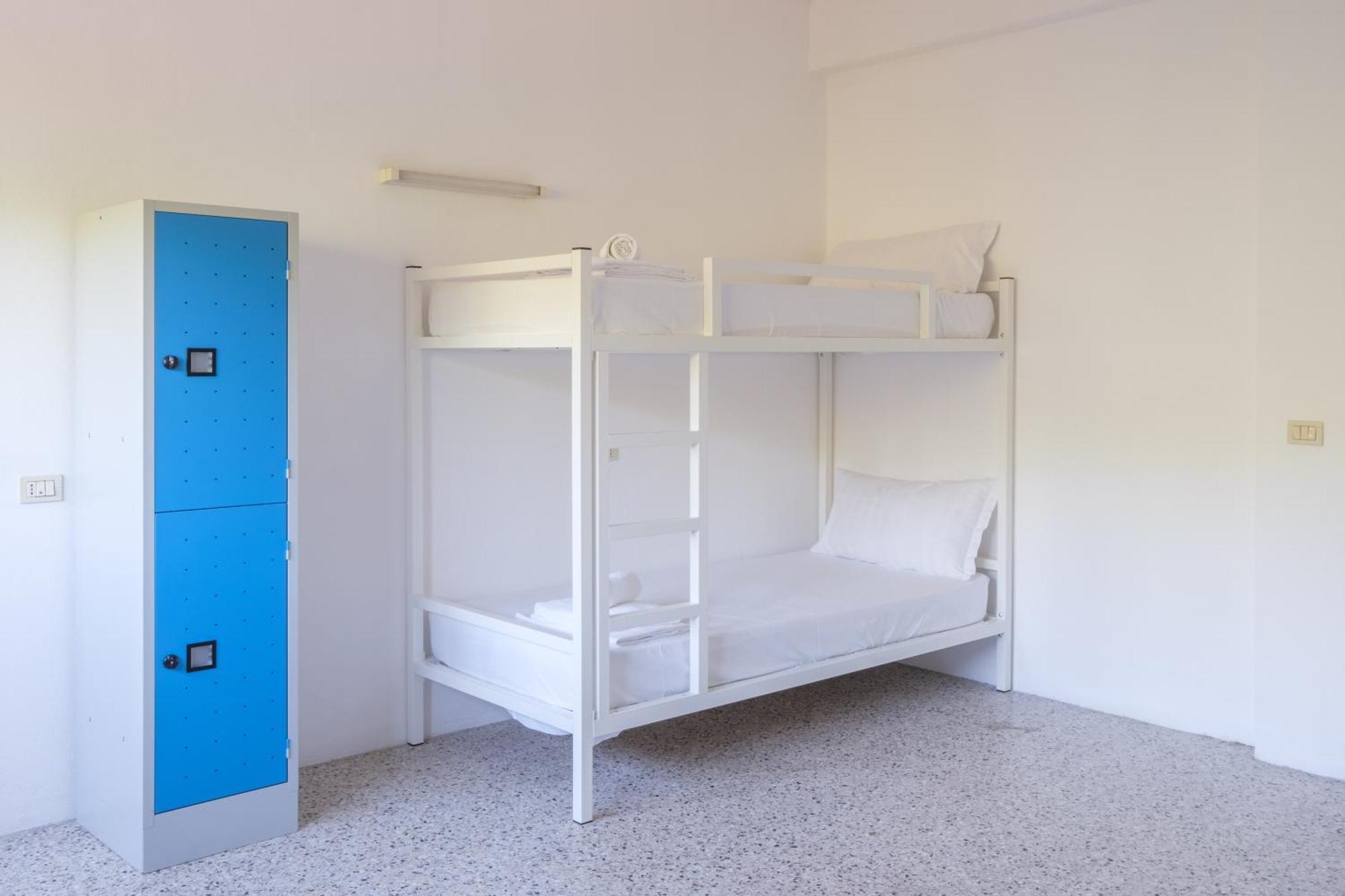 Meet Hostel Cervia Buitenkant foto