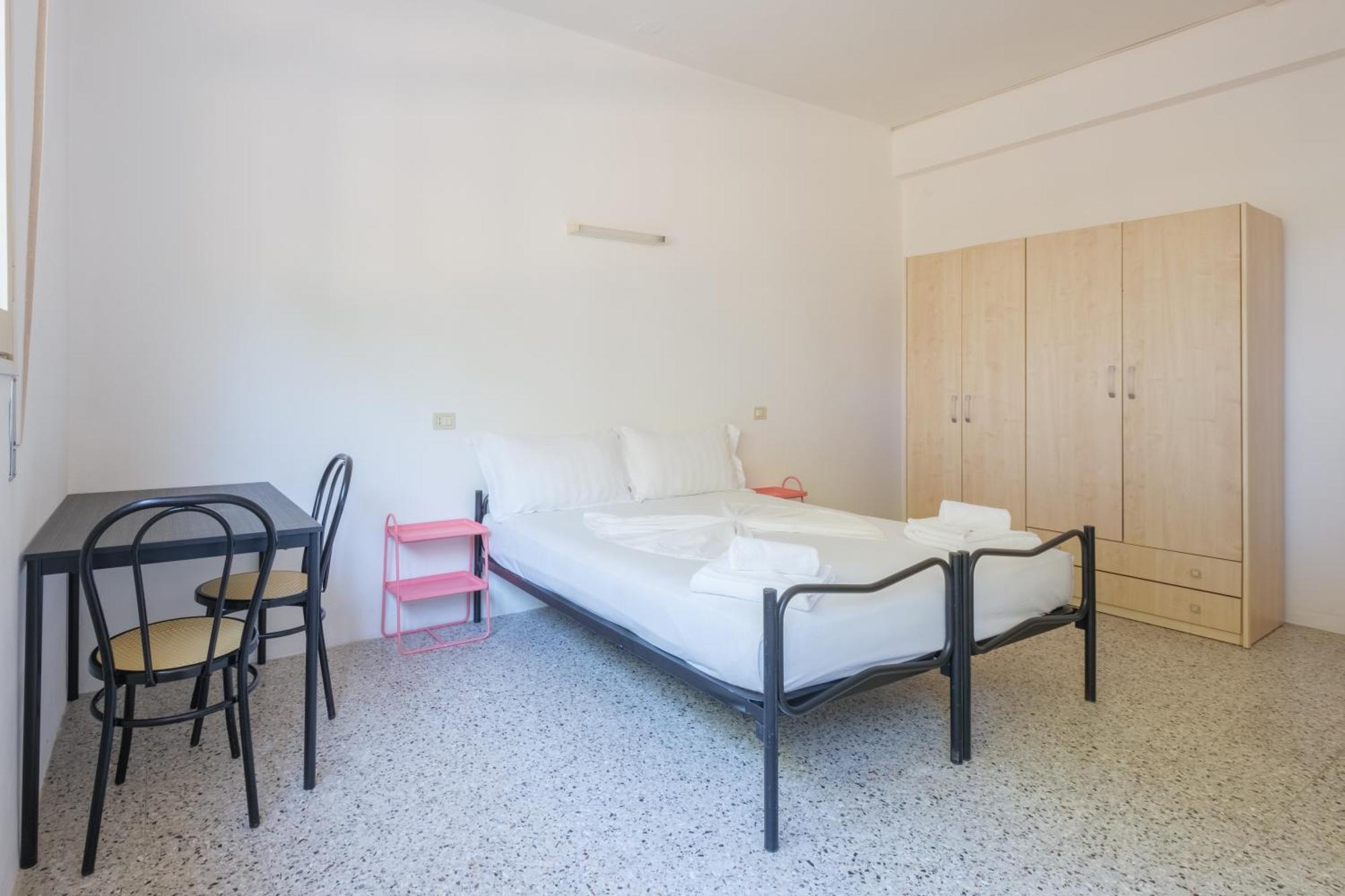 Meet Hostel Cervia Buitenkant foto