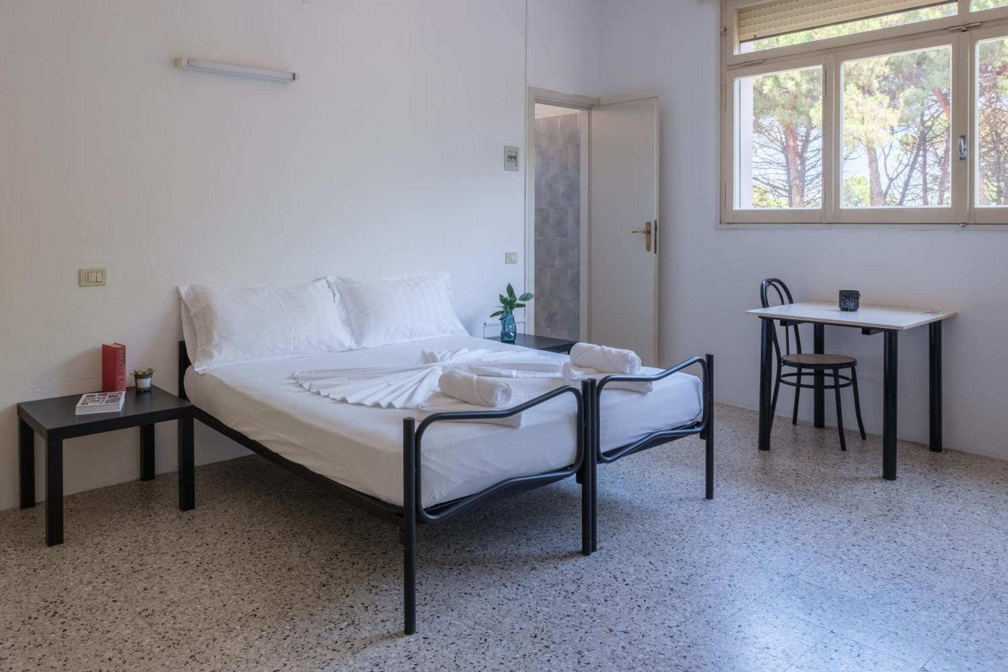 Meet Hostel Cervia Buitenkant foto