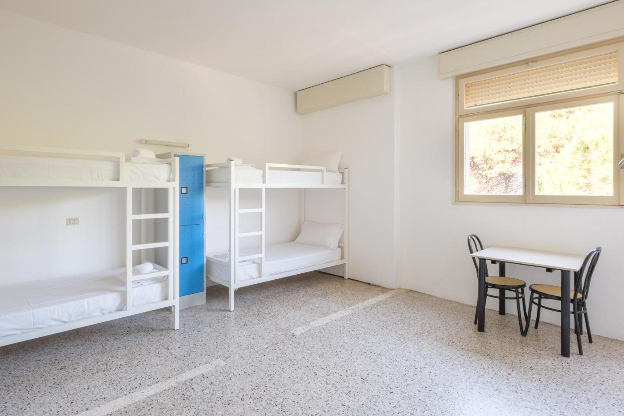 Meet Hostel Cervia Buitenkant foto