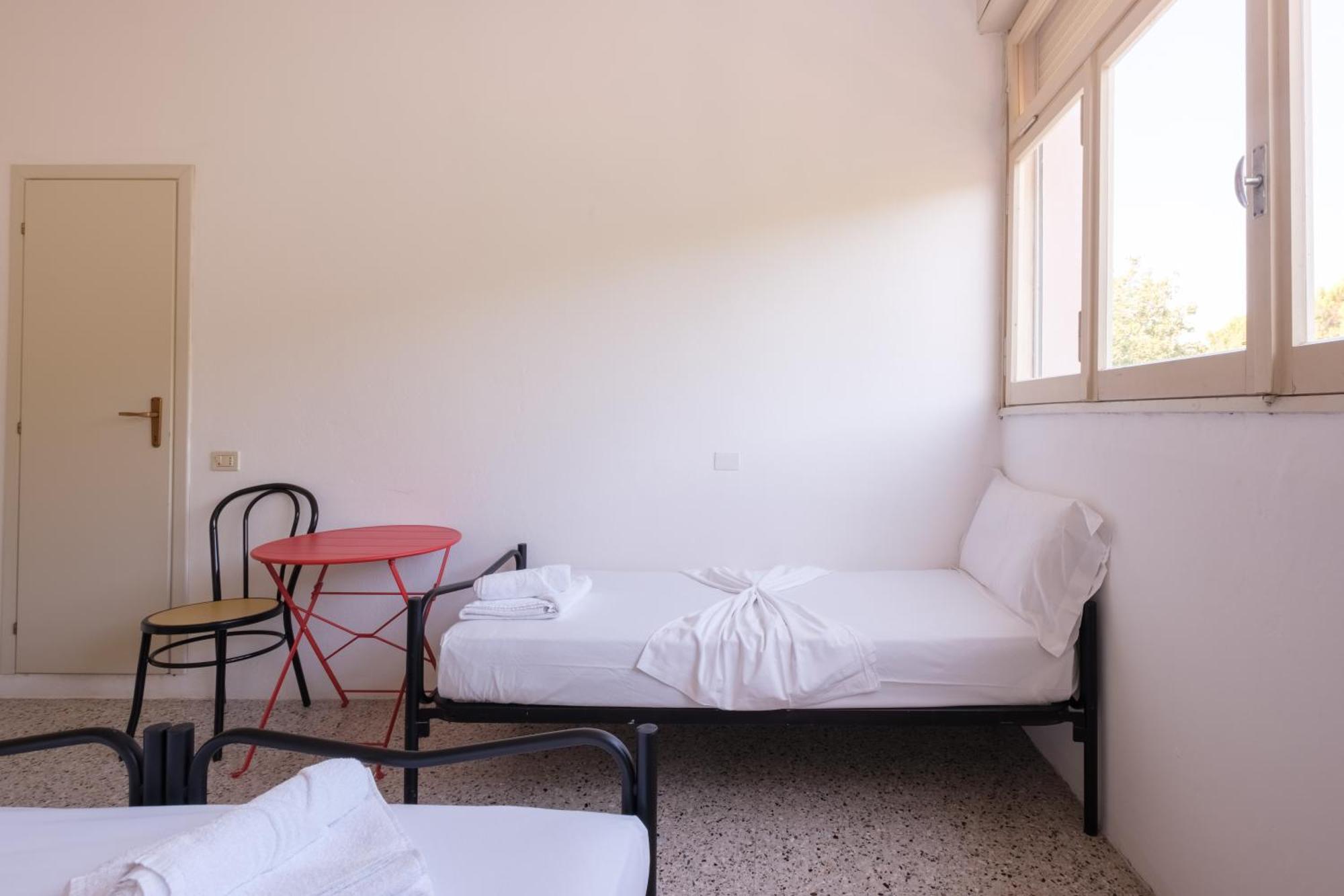 Meet Hostel Cervia Buitenkant foto