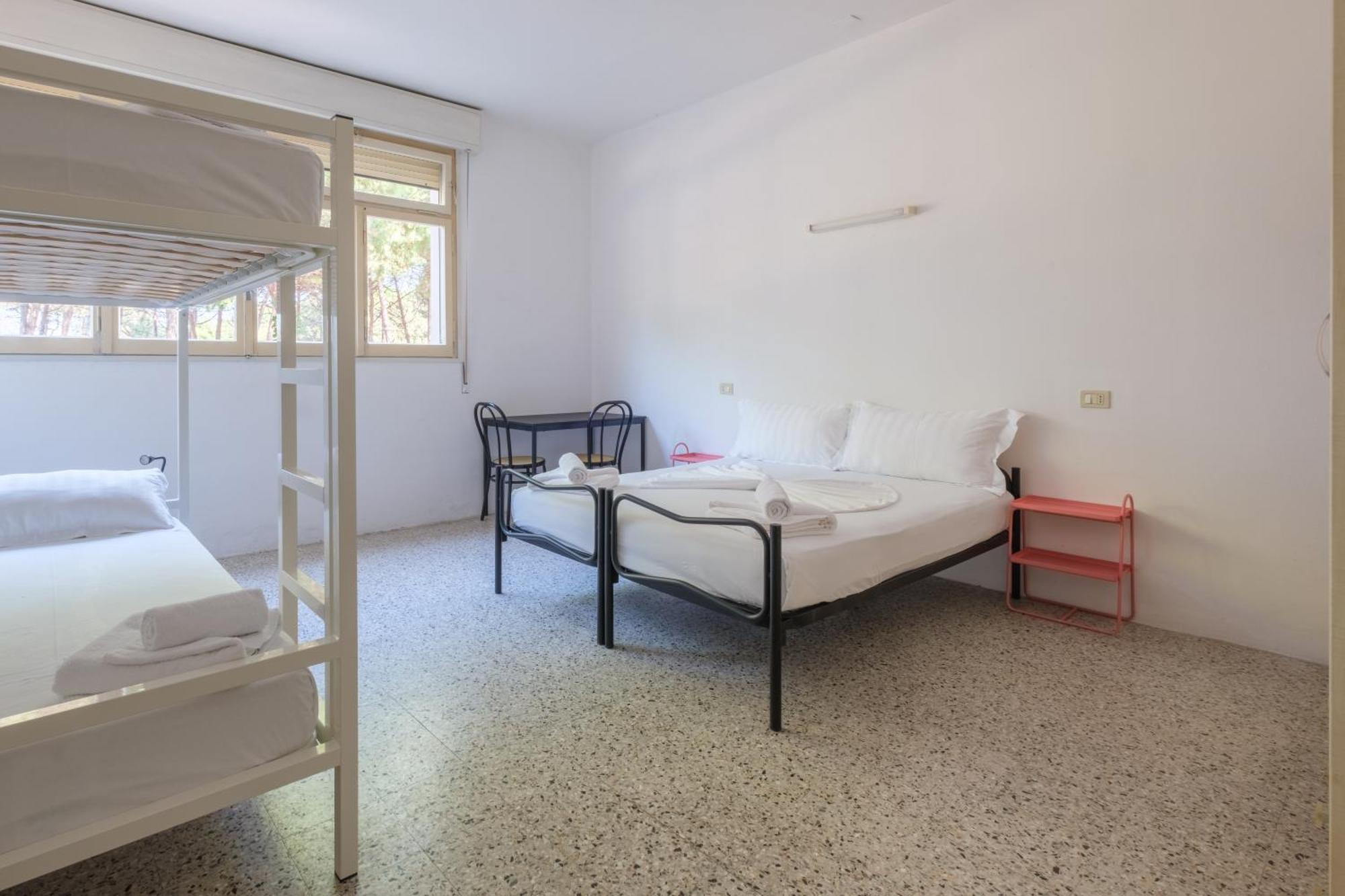 Meet Hostel Cervia Buitenkant foto