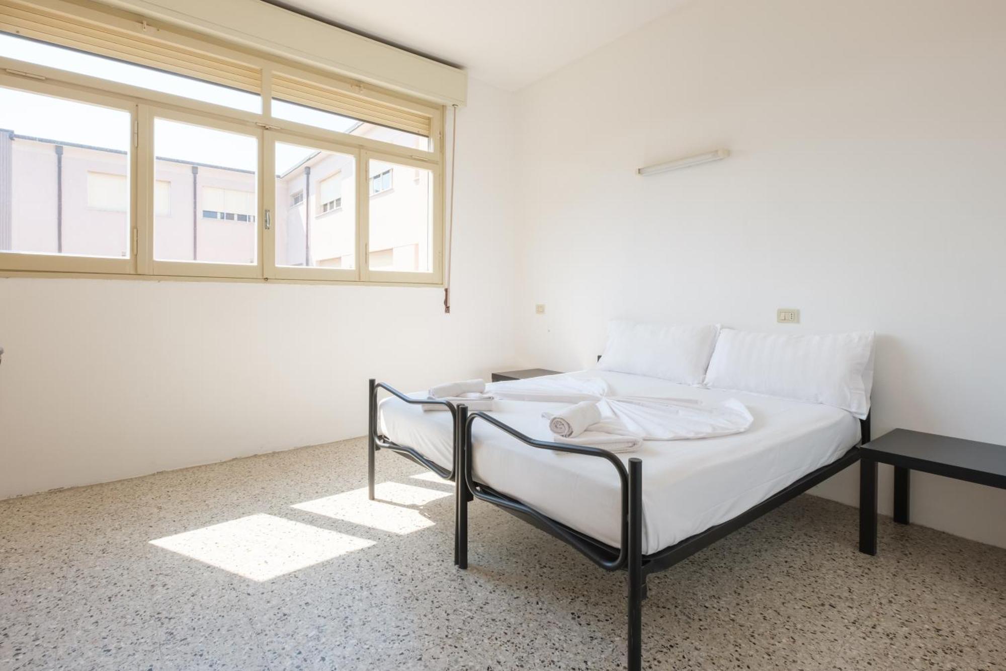 Meet Hostel Cervia Buitenkant foto