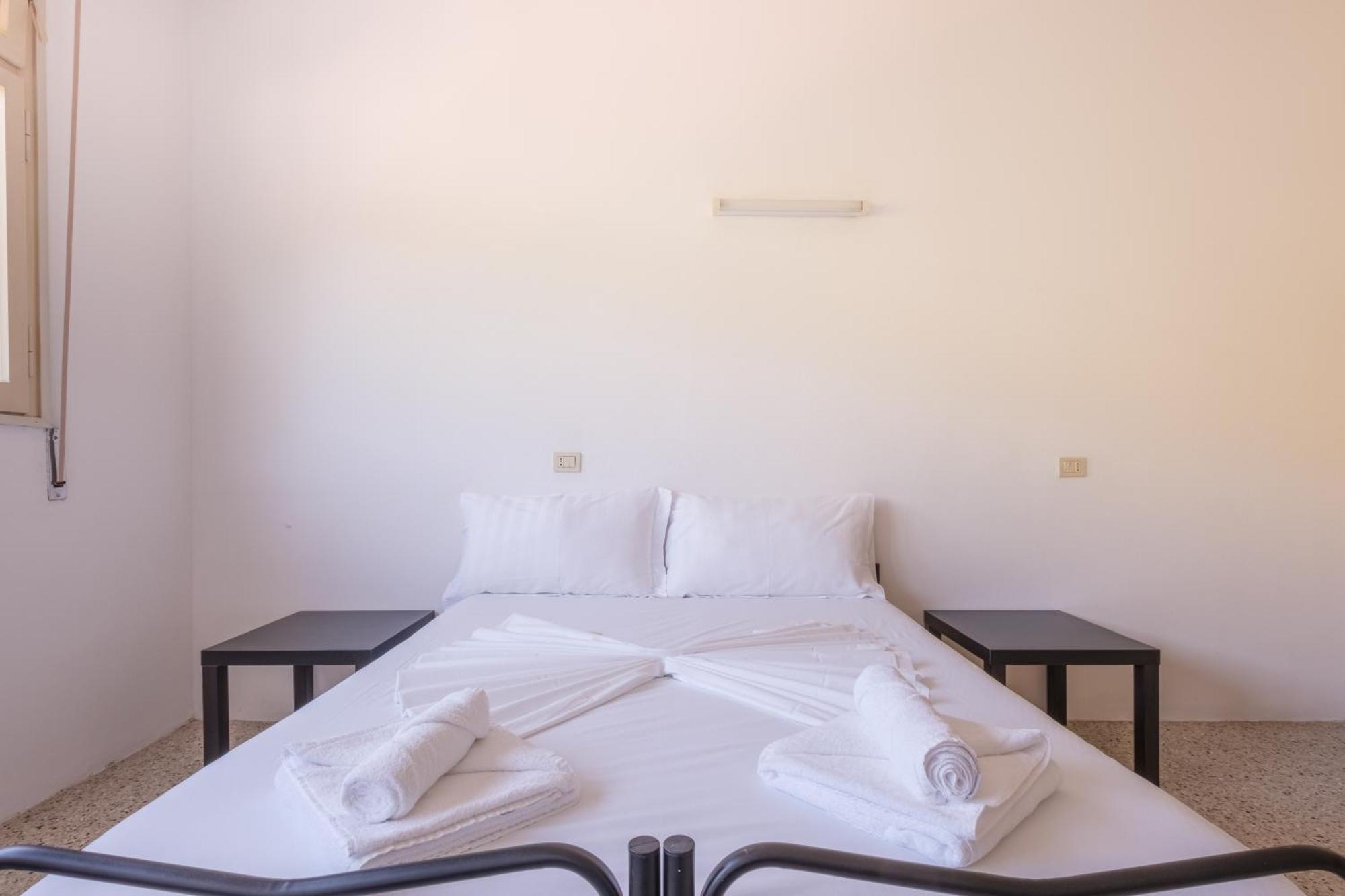 Meet Hostel Cervia Buitenkant foto