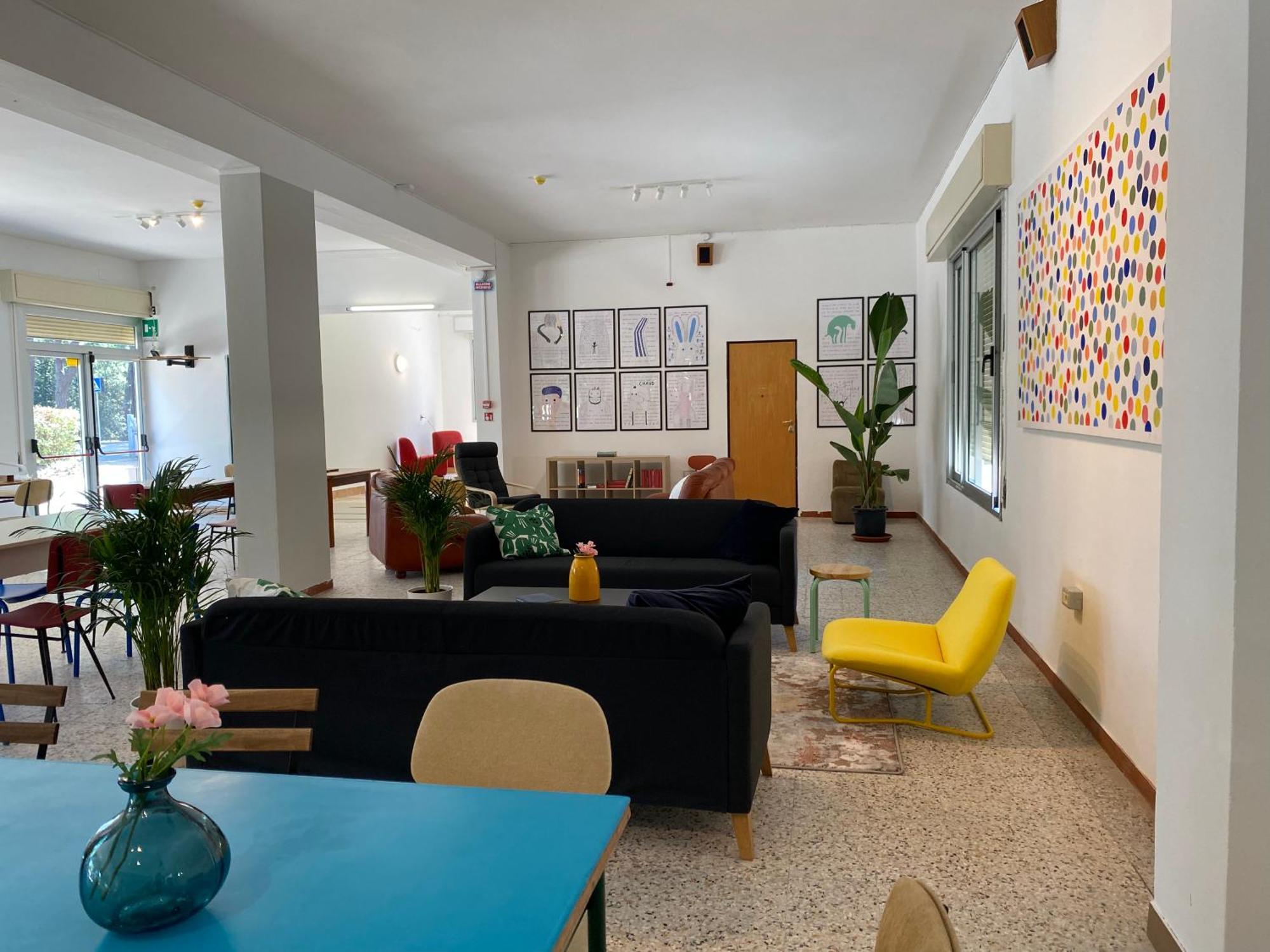 Meet Hostel Cervia Buitenkant foto